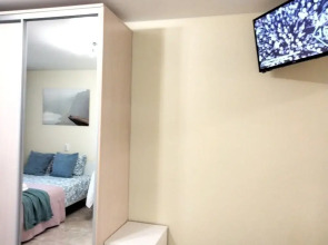 Апартаменты Студия с Балконом и Видом на Город Lesnaya