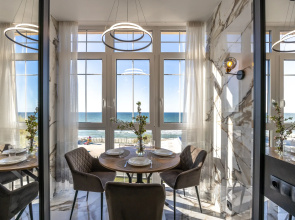 2-bedroom Apartment with sea view