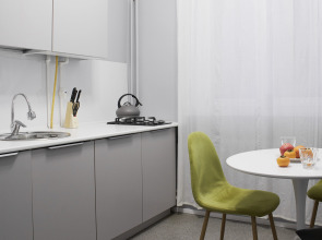 Апартаменты Gentle Rent на Новолучанской 38