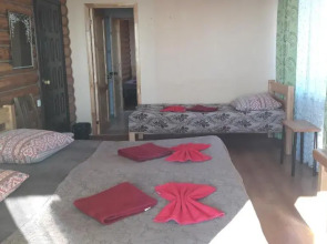 Гостевой дом на берегу озера Неро