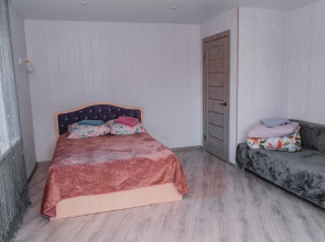 Kvartira Na Ulitse Alekseeva 5 Flat