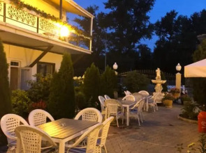 Отель Ливадия