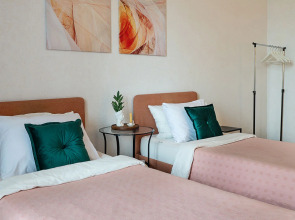 Апартаменты с Видом на Садовую