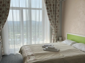 808 V Business Residence-1 Apartments