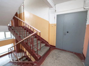 Квартира 2-х комнатная на Третьей Рабочей