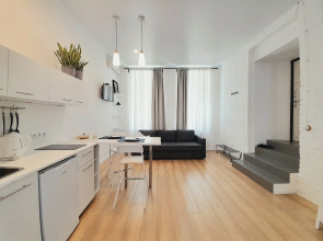 Квартира Лофт в Центре Города