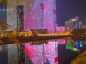 Апарт-отель V&V Orbi City