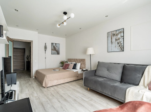 Квартира Antic на Кременчугской Satin Home