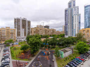 Апартаменты Трёхкомнатные с джакузи на Антона Валека 12