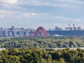 Апартаменты с видом на реку Москву
