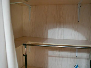 Апартаменты однокомнатные (97) Серебровская 91