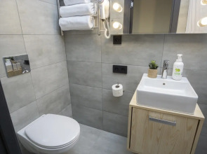 Апартаменты 3 GoldenRing, Суркова 20/6