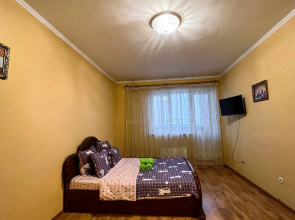 Nakhimova 14A Apartments