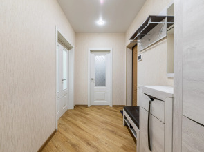 Квартира LS Лес и Дом Метро Дубравная