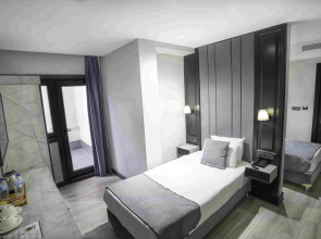 Отель Express Plus