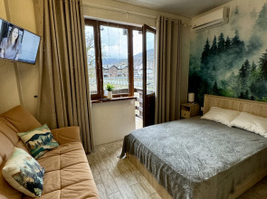 Квартира Студия с балконом напротив ТЦ Горки Город