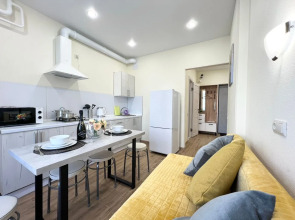 1-к Апартаменты на Майской