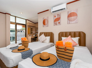 Отель The Outdoor Kata