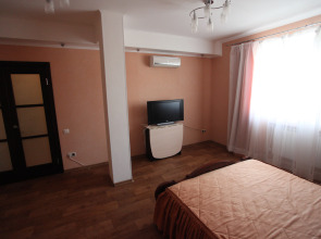 Апартаменты на Цюрупы