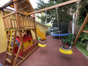 Natali Guest House