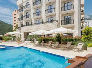 Momentum by Aycon Boutique hotel