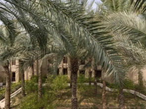 Отель Bab Al Shams