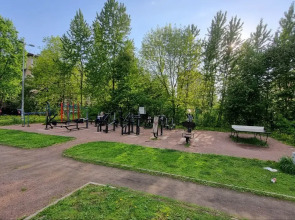 Квартира в тихом дворе