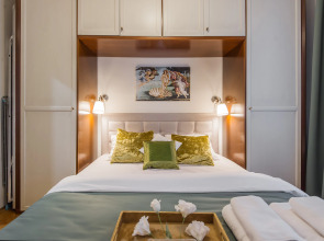 Квартира GM Apartments на 16 этаже Сталинской высотки