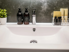 Апартаменты Loca Republic на 20 Этаже с Панорамным Видом