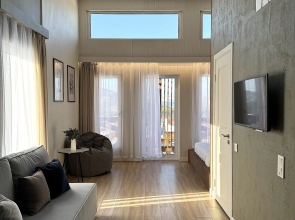 Manzh Guest house