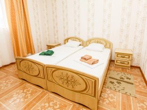 Гостевой Дом Версаль 2