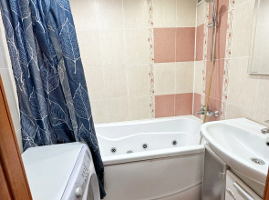 Квартира Двухкомнатная в 10 минутах пешком от набережной