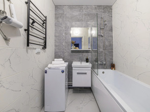 4flats MONOCHROME Квартира у набережной Невы в ЖК бизнес-класса