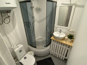 Апартаменты Серебрянический 14