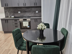 Квартира 1 комнатная улица Лучистая 8