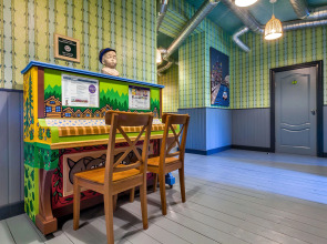 Меблированные комнаты У Дома Книги