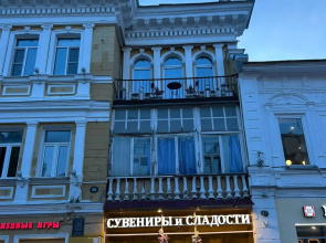 Квартира Уютный Лофт с балконом на главной улице Столицы Закатов