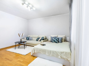 Апартаменты восьмиместные на Право-Булачной