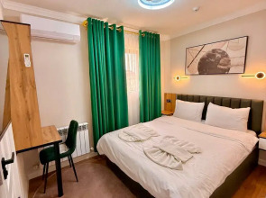 Отель Status Inn