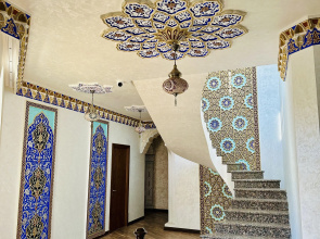 Отель Ayvan Plaza