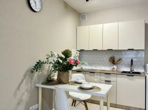 Квартира ApartHause со Стильным Дизайном и Красивым Видом