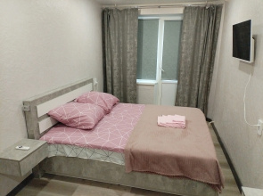 Uyutnaya S Horoshim Vidom I Raspolozheniem Flat