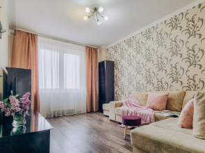 Апартаменты LovelyHome39 на Липовой Аллее