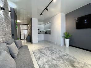 Kravc Grupp na Polina 1 Flat