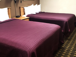 Coratel Inn&Suites Mankato Hotel