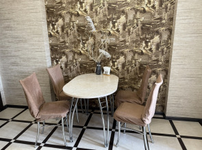 Квартира самый центр Плеханова 14 5 этаж