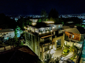 Отель Hill Hotel Kutaisi