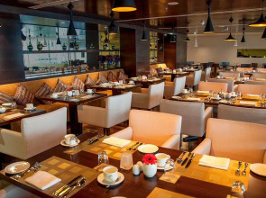 Отель Copthorne Sharjah