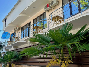 Korol Lev Living Quarters