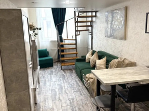 Апартаменты Дизайнерские двухуровневые 54 м2